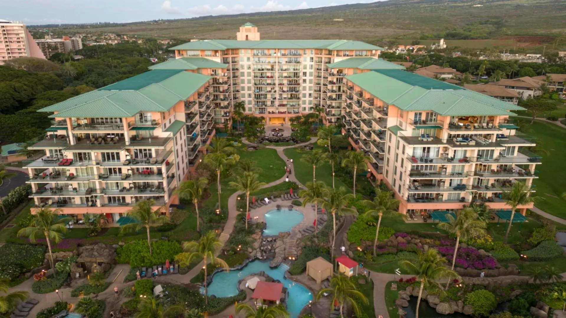 Apartment Honua Kai Konea: Family-Friendly Resort with Pool Access and Car Rental Kaanapali