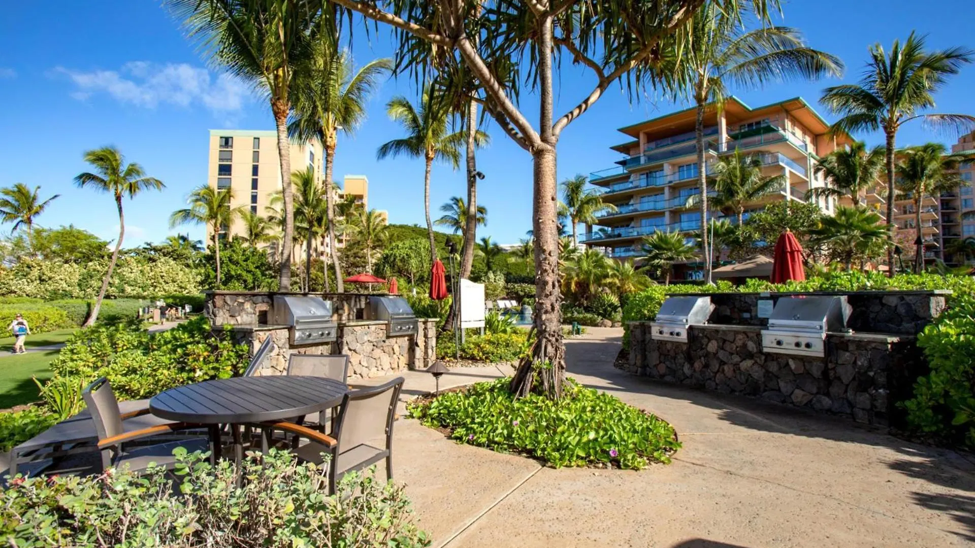 Apartment Honua Kai Konea: Family-Friendly Resort with Pool Access and Car Rental Kaanapali United States