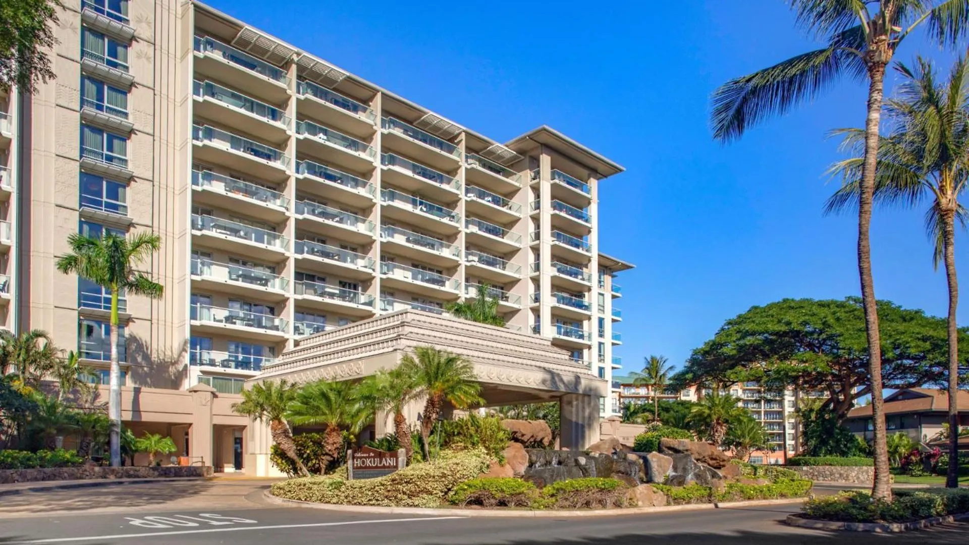 Honua Kai Konea: Family-Friendly Resort with Pool Access and Car Rental Kaanapali