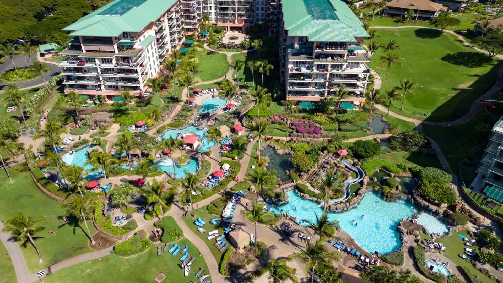Honua Kai Konea: Family-Friendly Resort with Pool Access and Car Rental Kaanapali Apartment