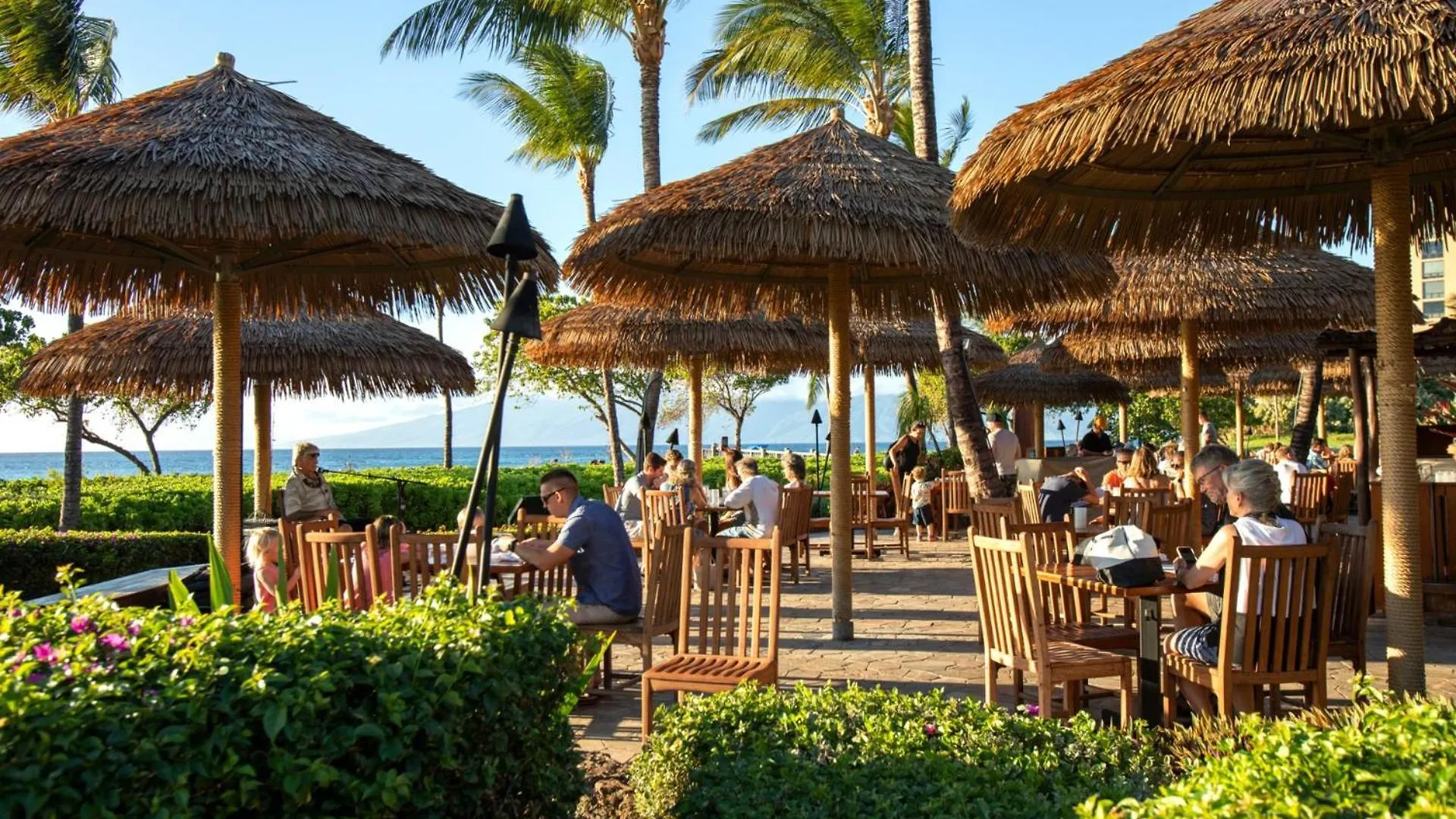 Apartment Honua Kai Konea: Family-Friendly Resort with Pool Access and Car Rental Kaanapali